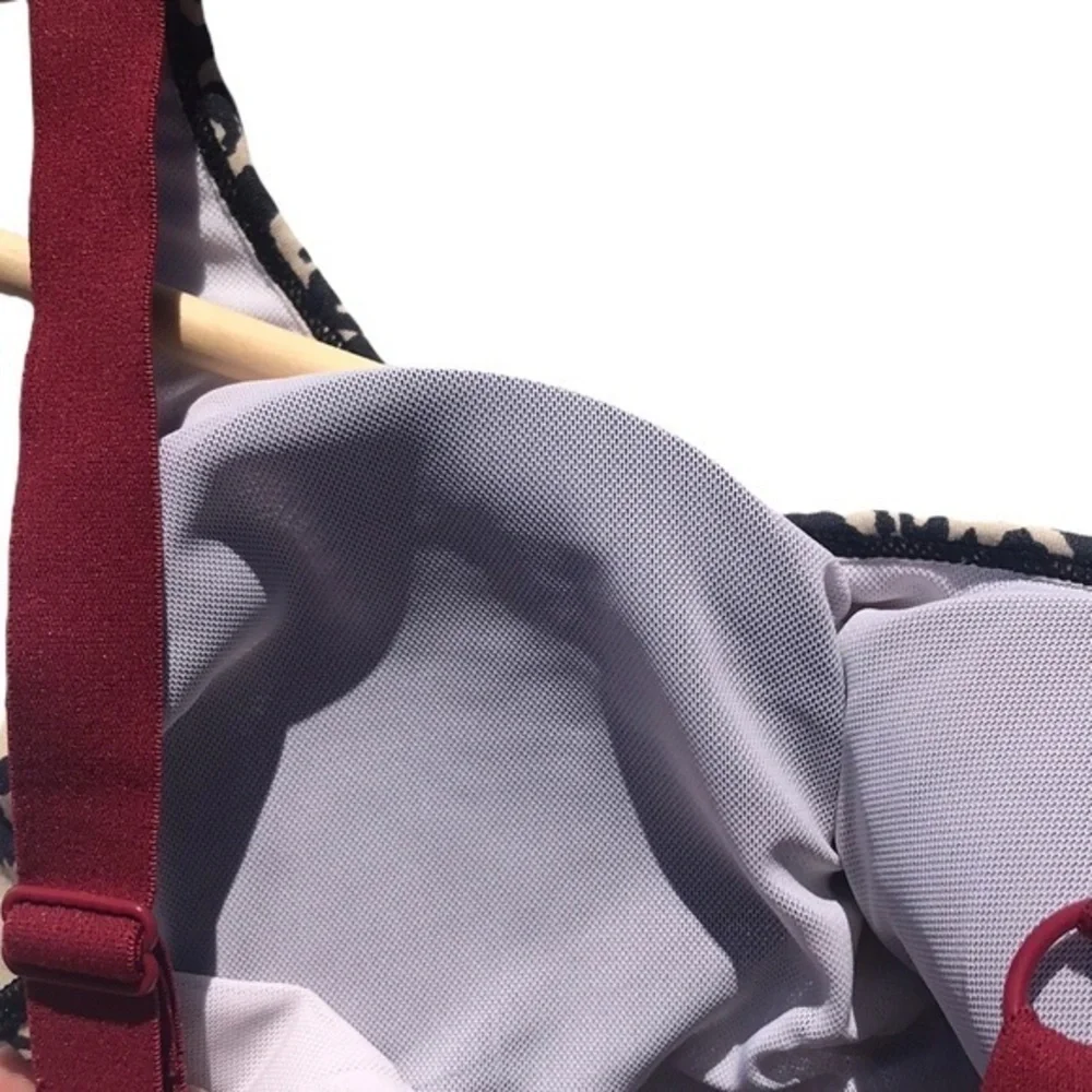 Mona b Leopard Print Sports Bra - Picture 9 of 9